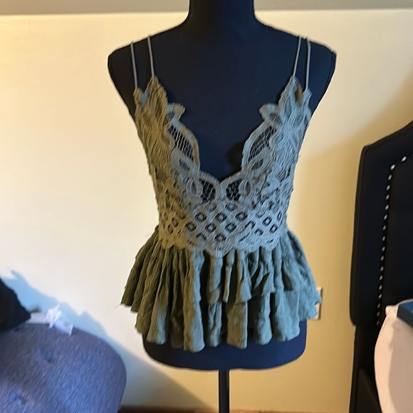 Free People Tops - Free People  Adella Cami Crochet Lace Sleeveless Tiered Top Moss size L NWOT